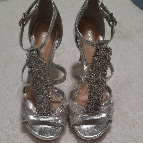 Gianni Bini Silver Glitter Heels - Picture 5 of 12